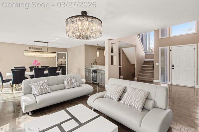 7365 Danbury Drive, West Bloomfield Charter Township, MI 48322