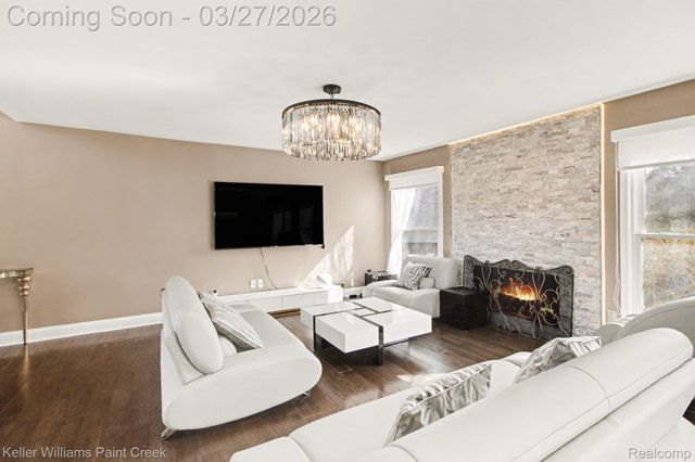 7365 Danbury Drive, West Bloomfield Charter Township, MI 48322