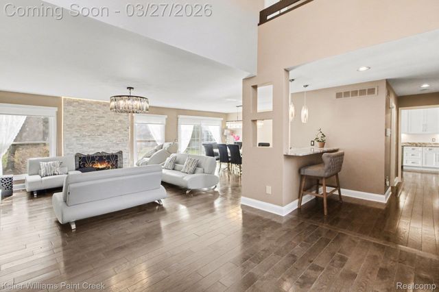 7365 Danbury Drive, West Bloomfield Charter Township, MI 48322