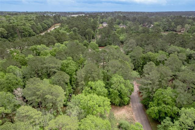 277 Broadmoor Drive, Huntsville, TX 77340