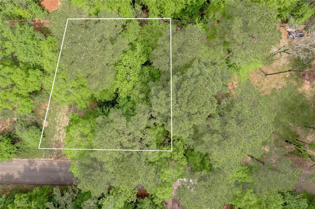 277 Broadmoor Drive, Huntsville, TX 77340