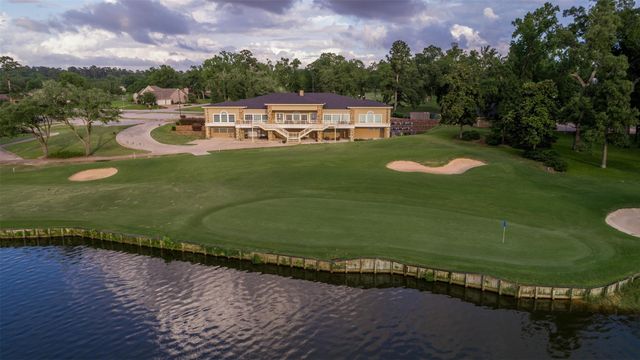 277 Broadmoor Drive, Huntsville, TX 77340