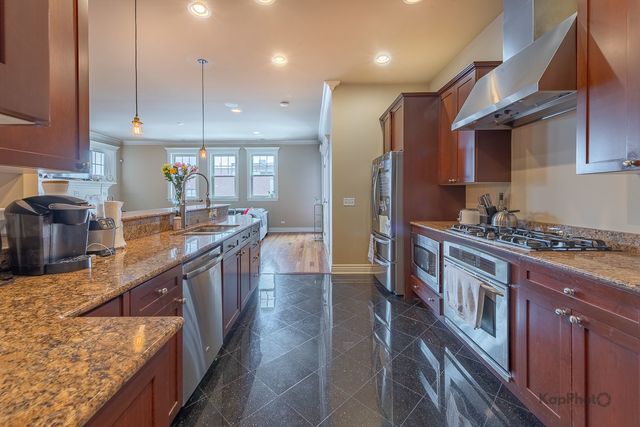 1148 W Monroe Street 5NW, Chicago, IL 60607