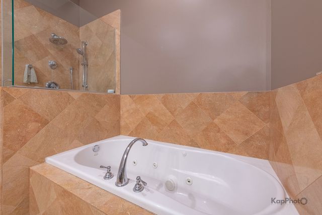 1148 W Monroe Street 5NW, Chicago, IL 60607