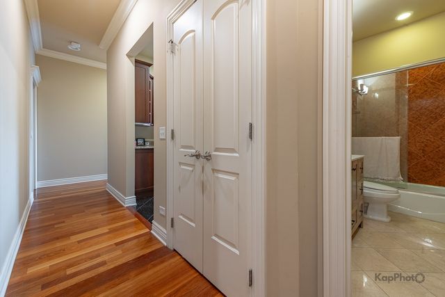 1148 W Monroe Street 5NW, Chicago, IL 60607