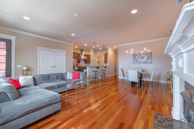 1148 W Monroe Street 5NW, Chicago, IL 60607