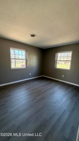 2097 Custer Drive, Southaven, MS 38671