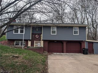 2830 LisaKim Lane, Nashport, OH 43830