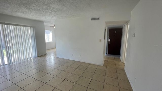 7502 NEEDLE LEAF PLACE 66, Tampa, FL 33617
