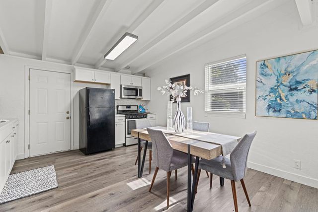 930 Beardsley Dr, West Sacramento, CA 95605