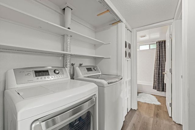 930 Beardsley Dr, West Sacramento, CA 95605
