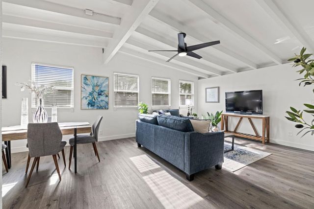 930 Beardsley Dr, West Sacramento, CA 95605