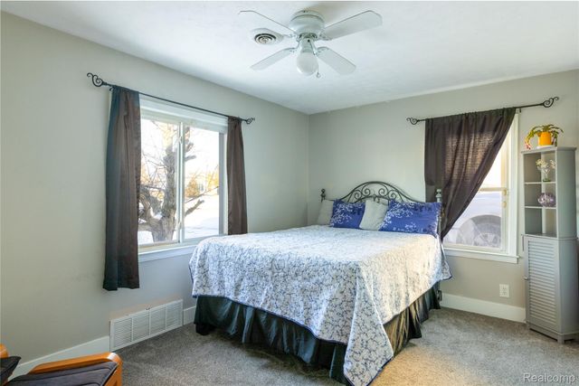 30917 Pardo Street, Garden City, MI 48135