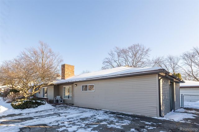 30917 Pardo Street, Garden City, MI 48135