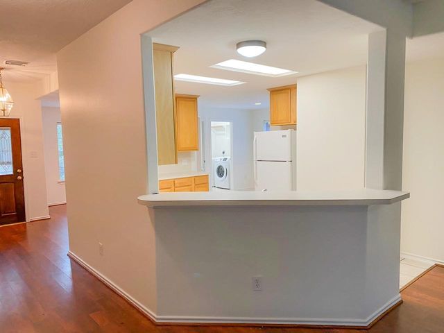 54 N Queenscliff Circle, The Woodlands, TX 77382