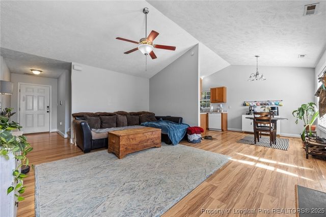 122 Kendall Court, Raeford, NC 28376