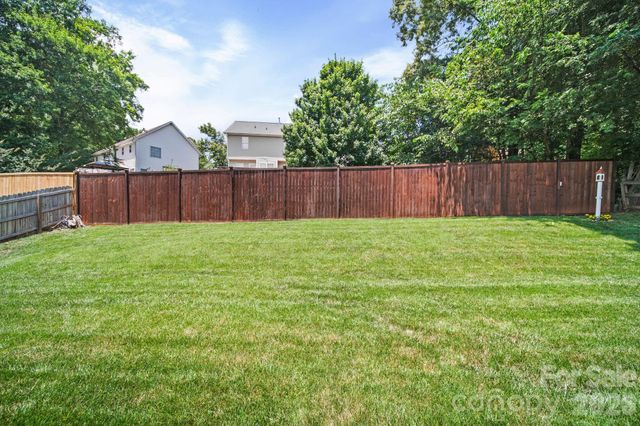 7800 Red Oaks Trail, Waxhaw, NC 28173