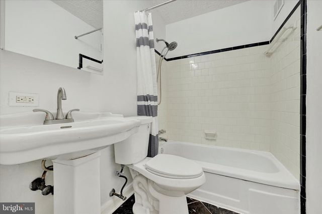 7007 BANK ST, Baltimore, MD 21224