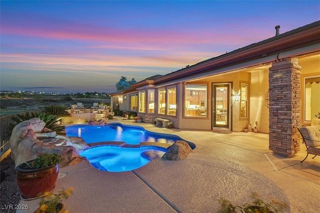 2000 Tulip Grove Court, Henderson, NV 89052