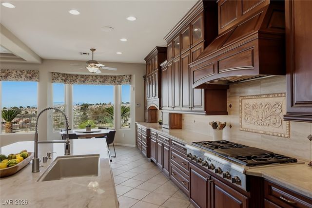 2000 Tulip Grove Court, Henderson, NV 89052