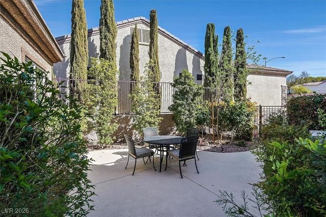 2000 Tulip Grove Court, Henderson, NV 89052