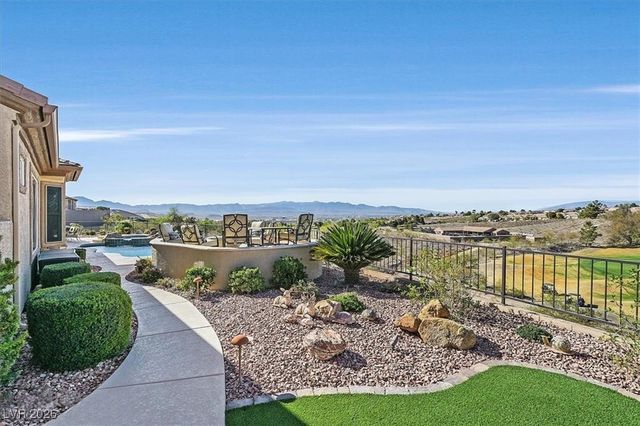 2000 Tulip Grove Court, Henderson, NV 89052