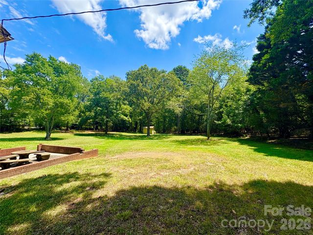 1801 Griffith Road, Monroe, NC 28112