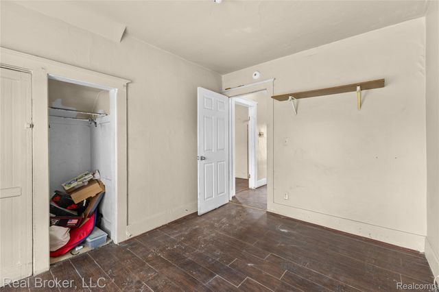 352 N Perry Street, Pontiac, MI 48342