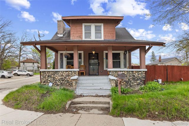 352 N Perry Street, Pontiac, MI 48342