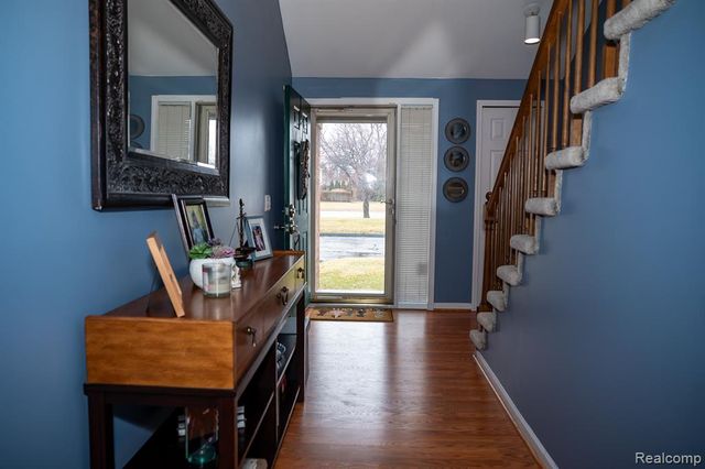 31924 Joseph Anthony Court 2, Warren, MI 48093