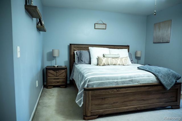 31924 Joseph Anthony Court 2, Warren, MI 48093