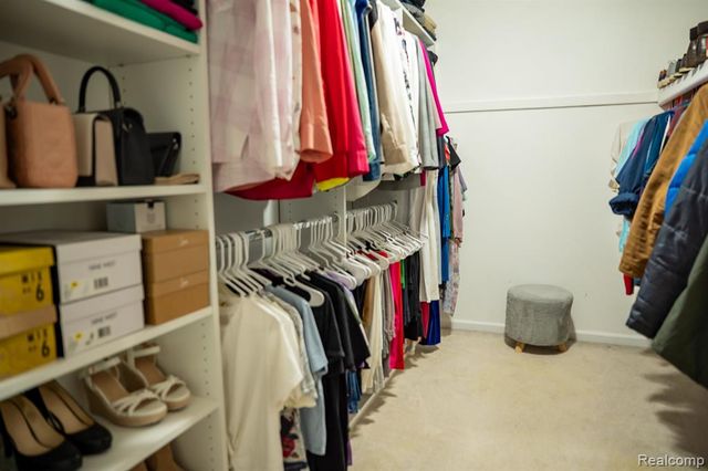 31924 Joseph Anthony Court 2, Warren, MI 48093