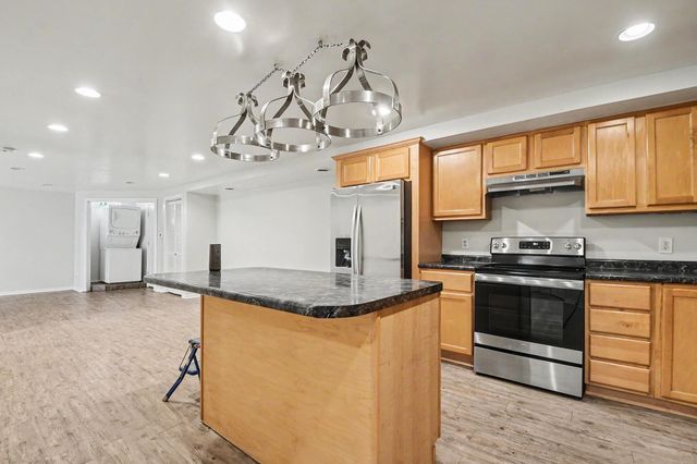 9214 S Cedar Drive, Allendale, MI 49401