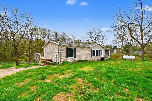 9214 S Cedar Drive, Allendale, MI 49401