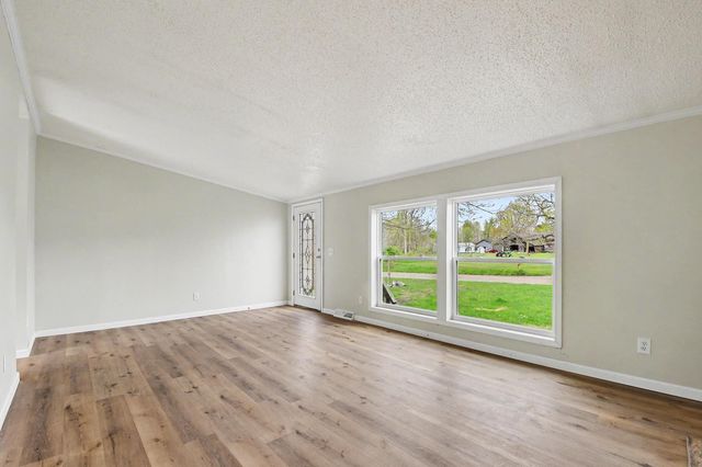 9214 S Cedar Drive, Allendale, MI 49401