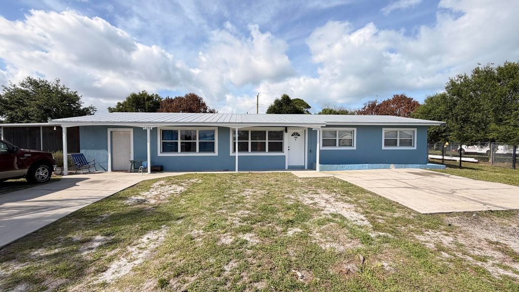 928 Fra Mar Place 2, Fort Pierce, FL 34982