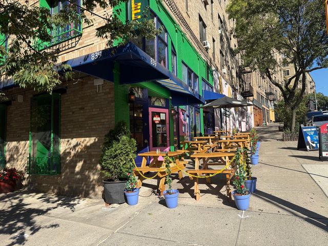 340 Haven Ave Apt 3R, New York City, NY 10033