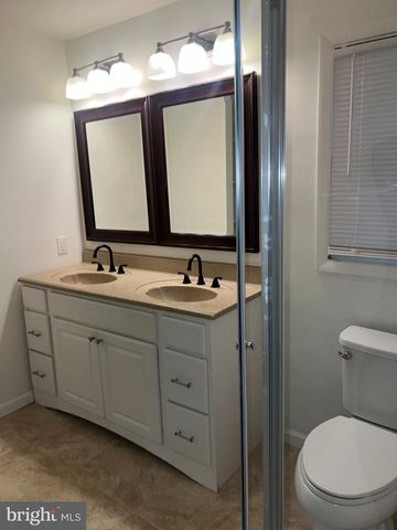 139 OAK AVE, Runnemede, NJ 08078