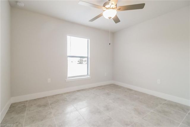 2702 31st ST SW, Lehigh Acres, FL 33976
