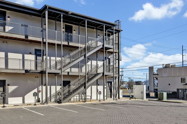 2519 Clifton Ave Apt 303, Nashville, TN 37209