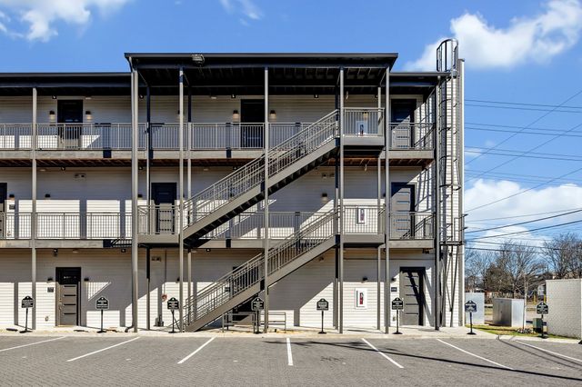 2519 Clifton Ave Apt 303, Nashville, TN 37209
