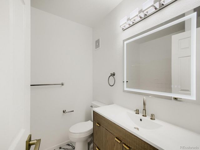 9468 E Florida Avenue 2044, Denver, CO 80247