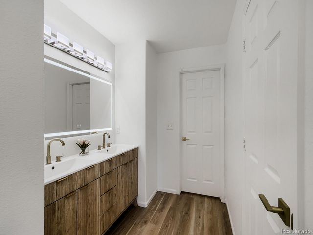 9468 E Florida Avenue 2044, Denver, CO 80247