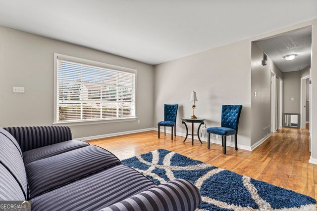 3215 Hobart Drive NW, Atlanta, GA 30318