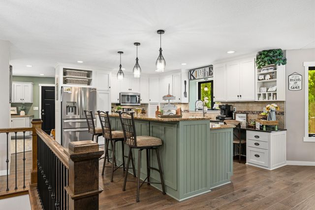 14310 River Crest Drive, Rogers, MN 55374