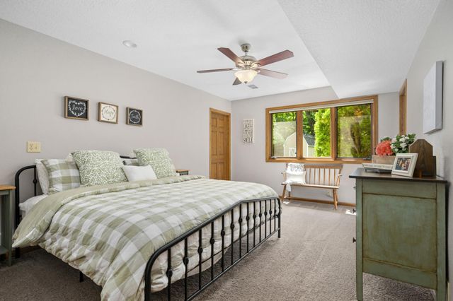14310 River Crest Drive, Rogers, MN 55374