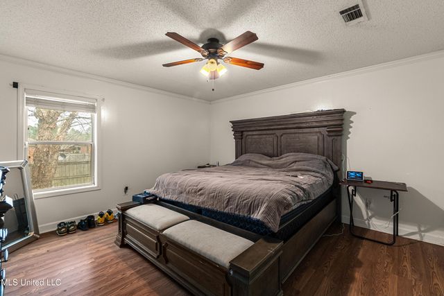 8 Findlay Street, Hattiesburg, MS 39402