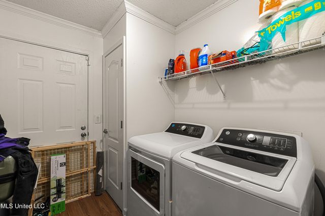 8 Findlay Street, Hattiesburg, MS 39402