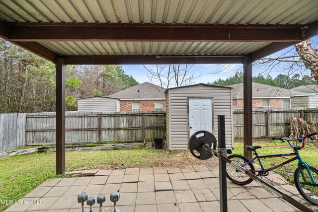 8 Findlay Street, Hattiesburg, MS 39402