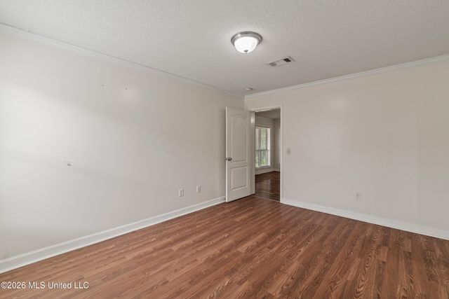 8 Findlay Street, Hattiesburg, MS 39402